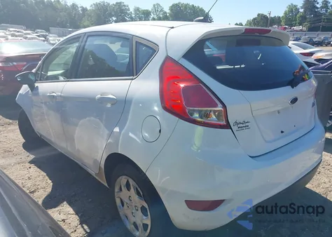 2014 Ford Fiesta S z USA, uszkodzony, nr VIN 3FADP4TJ1EM174775